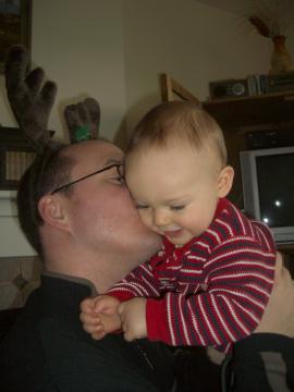 Smootches from rein-daddy Dave!