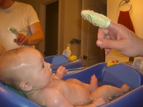 More bath time fun with dad!